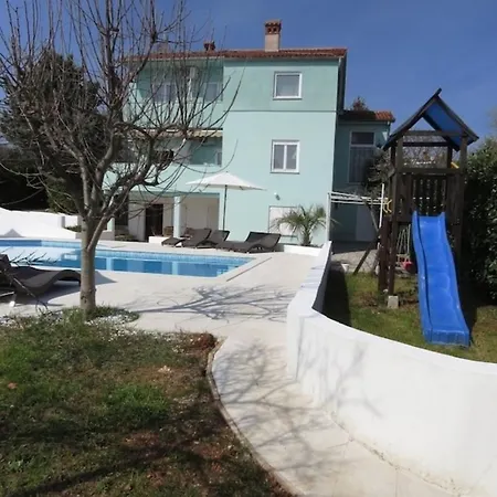 Apartment Residenz Benni 5 Mit Beheiztem Grossem Pool
