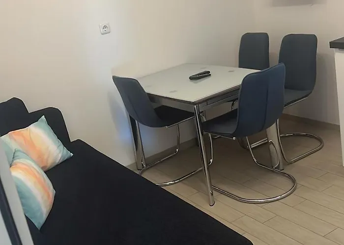 Appartement Residenz Benni 5 Mit Beheiztem Grossem Pool