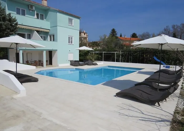 Residenz Benni 5 Mit Beheiztem Grossem Pool